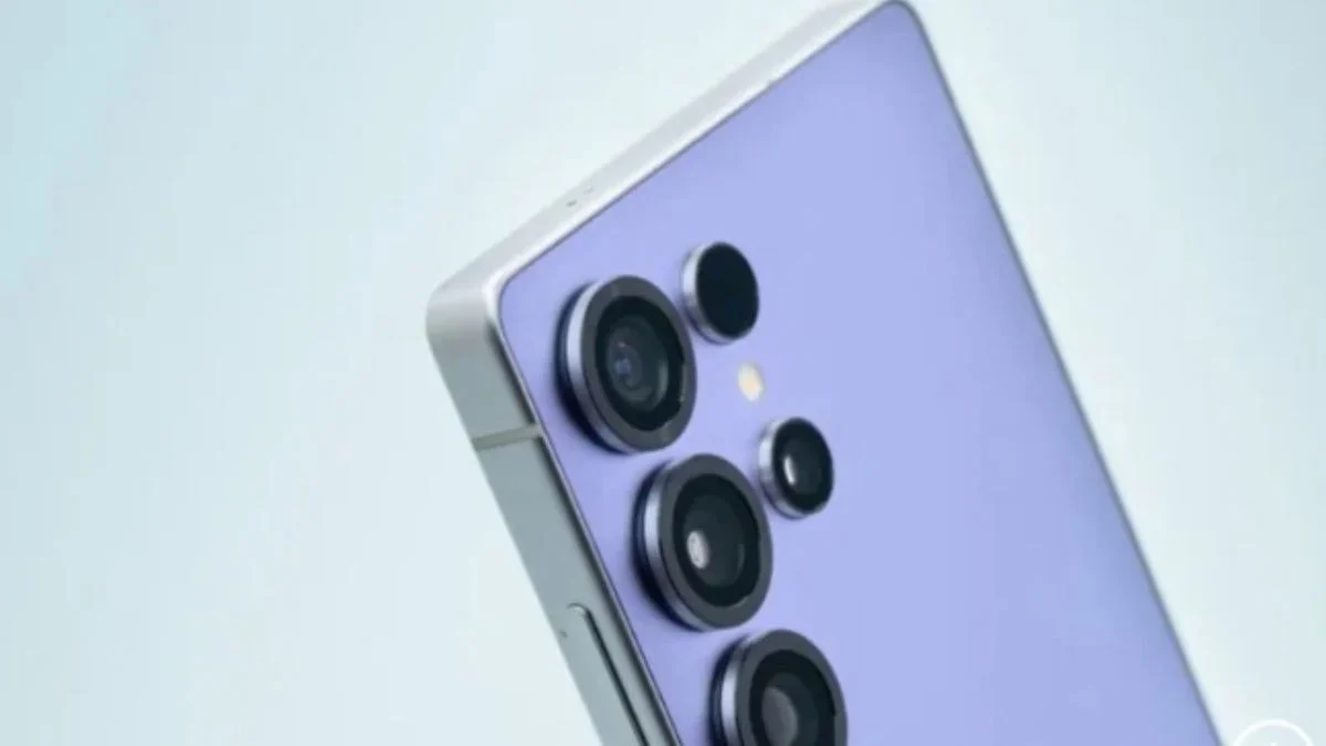 Pasar Ponsel Global Turun 6%, Samsung dan Apple Naik Kelas