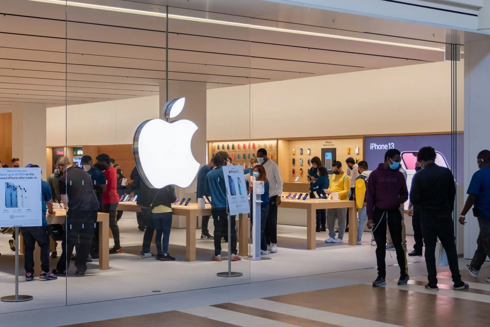 Apple Upgrade Program vs iPhone Upgrade Program: Mana Lebih Cerdas?