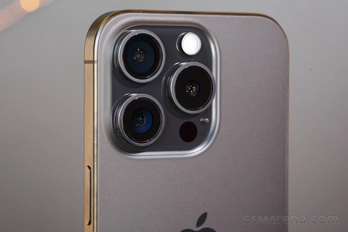 iPhone 15 Pro vs iPhone 17 Pro: Mana Upgrade yang Masuk Akal?