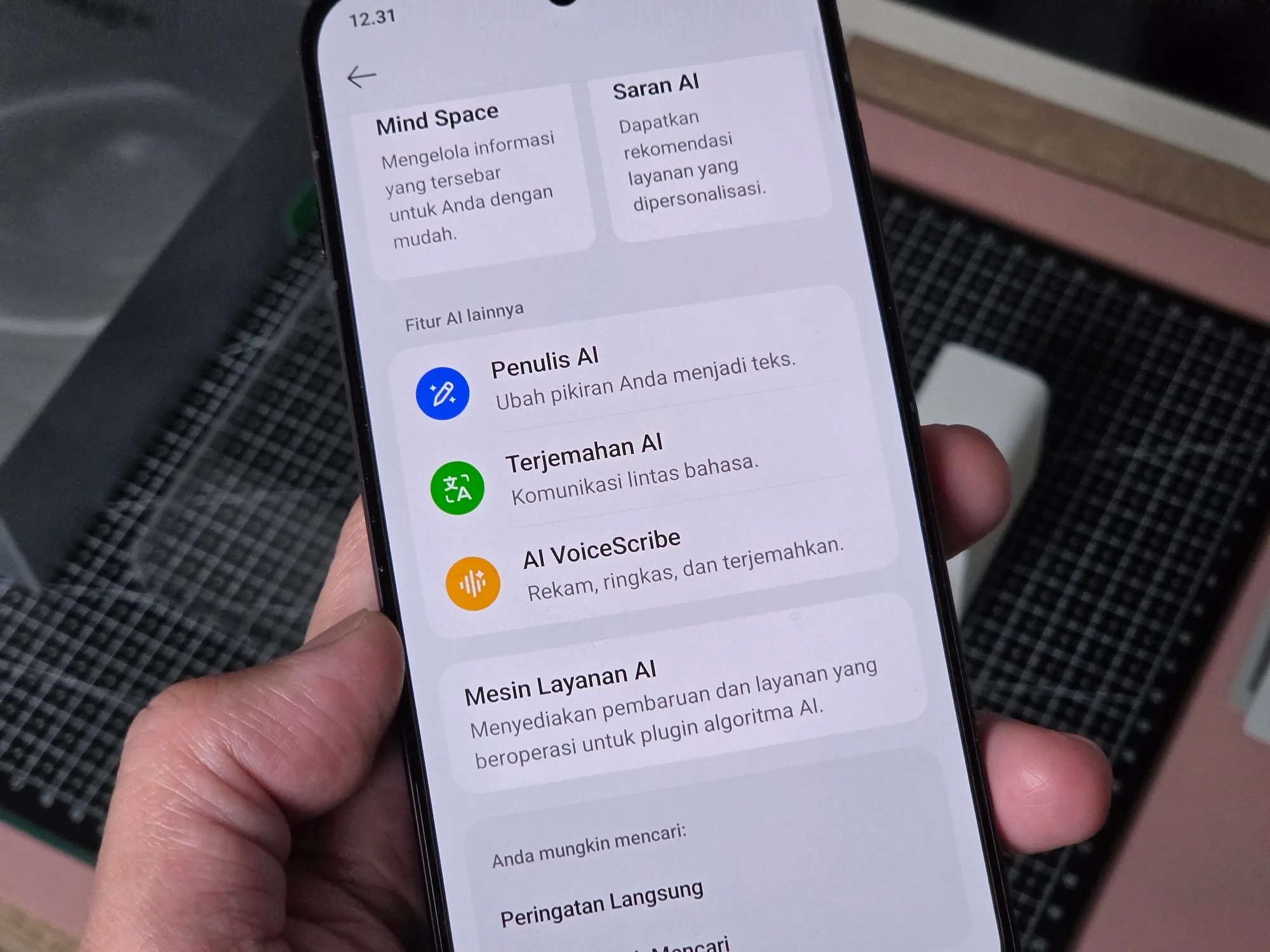 OPPO Reno16 5G sebagai HP Utama: Seimbang tapi Bukan untuk Gamer Berat