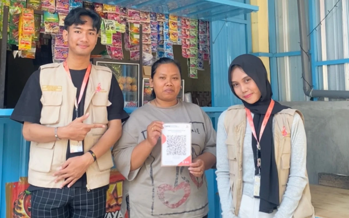 Mahasiswa KKN Bantu UMKM Go Digital dengan QRIS dan Google Maps
