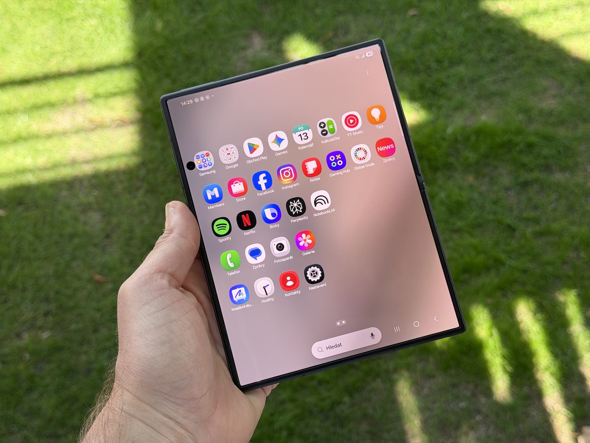 Galaxy Z Fold 8 Pecahkan Rekor: Sinyal Baru Pasar Ponsel Lipat Premium