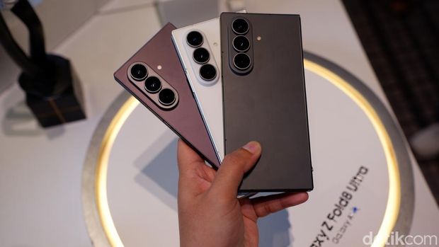 Galaxy Z Fold 8 dan Z Flip 8 Pecah Rekor, Akhir Dominasi Flagship Tradisional?