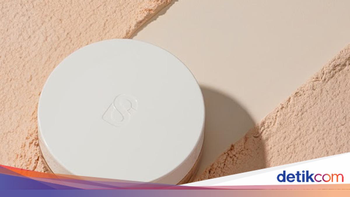 Review Mattifly Loose Powder: Bedak Tabur Matte dengan Teknologi Blur