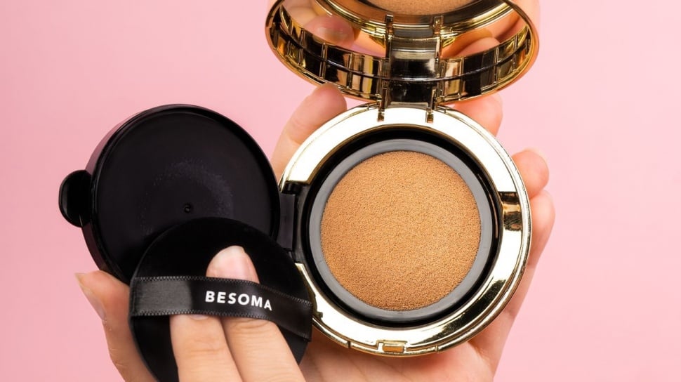 7 Cushion Terbaik untuk Menutupi Flek Hitam Sesuai Budget