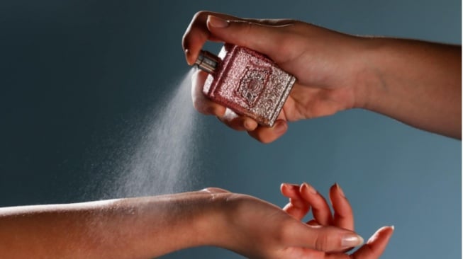 Rahasia Parfum Tahan Lama: Penyimpanan dan Aplikasi yang Tepat