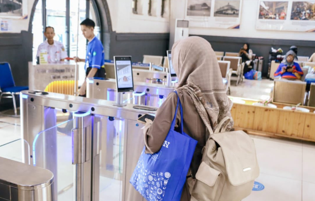 ISO 27001 di Aplikasi Kereta: Data Aman, Perjalanan Tenang