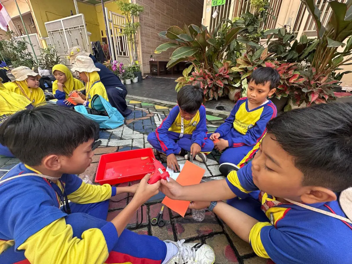 Dari Sampah Menjadi Pembelajaran: 3R di Sekolah Dasar