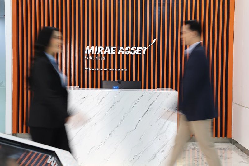 Pertumbuhan Ekonomi 5,3% vs Reli IHSG: Mengapa Pasar Masih Waspada