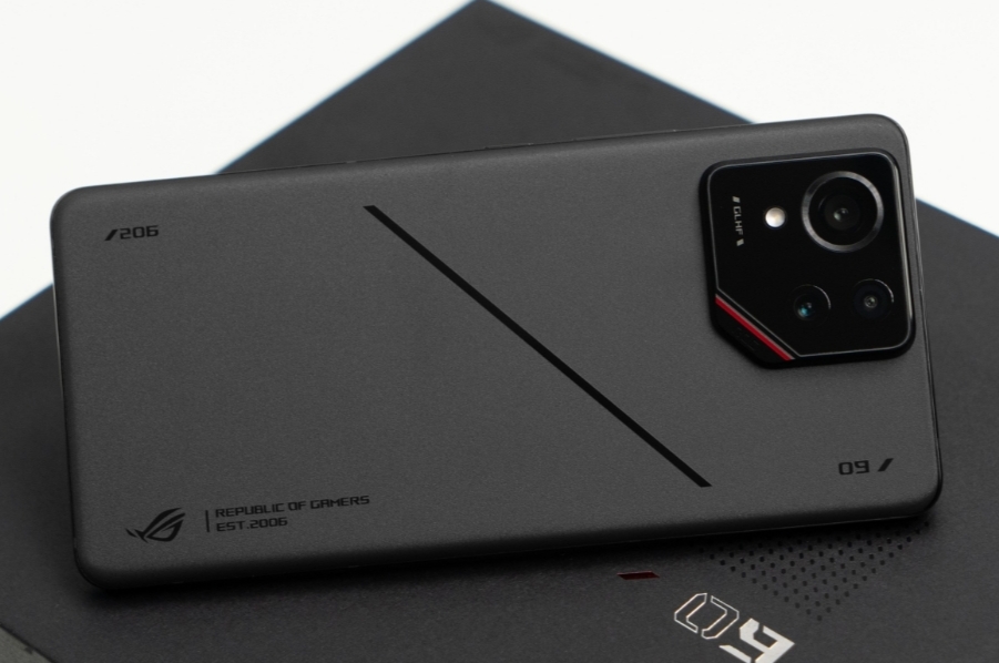 Ponsel Gaming Terbaik: Chipset, Layar 120Hz–185Hz, dan Pendinginan