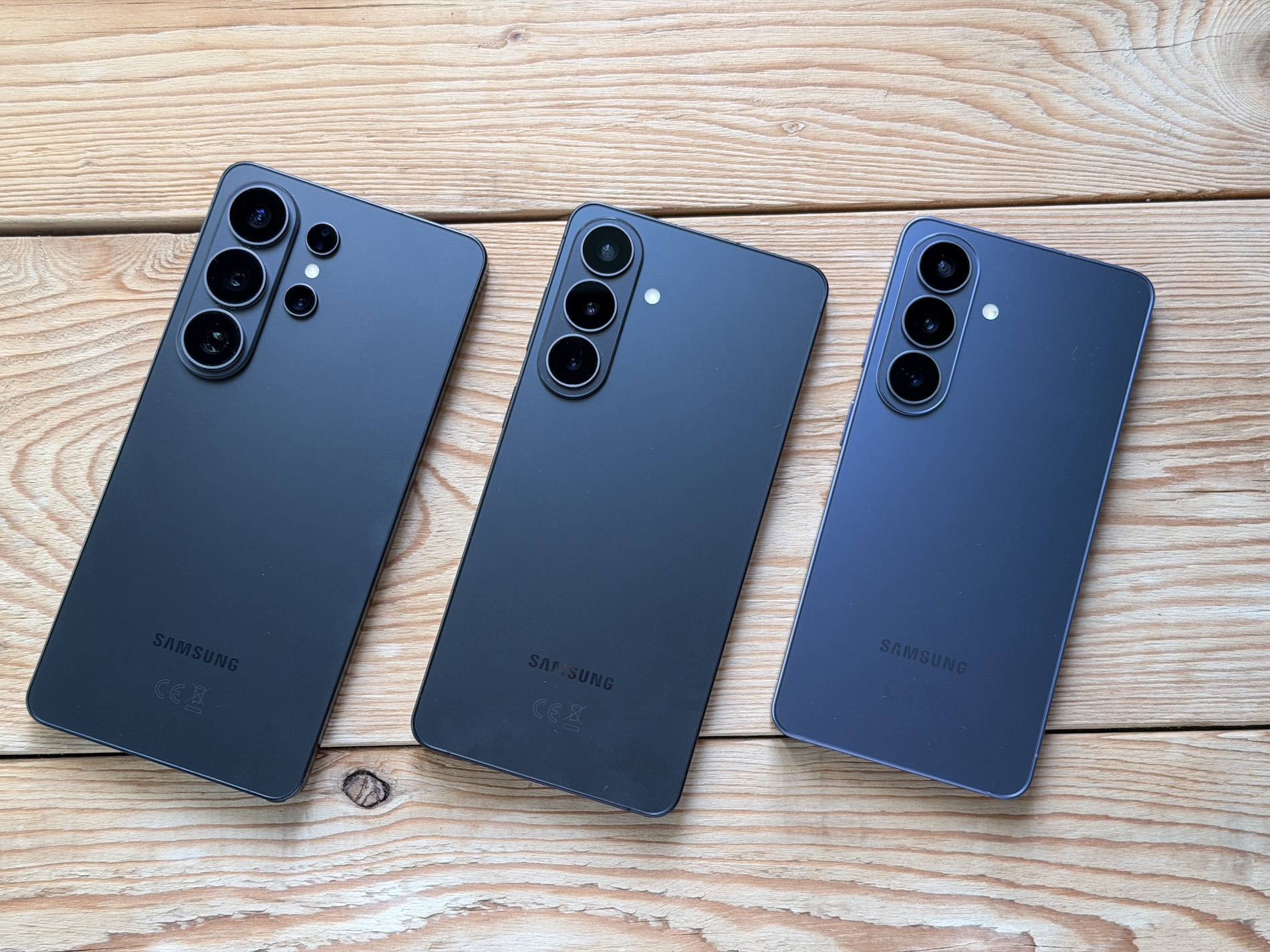 Apple dan Samsung Kuasai Pasar Smartphone Premium