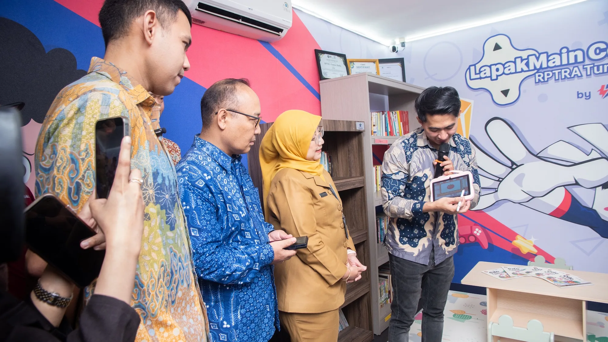 Ruang Edukasi Digital Interaktif: Model Baru Anak Belajar Teknologi Lewat Bermain Sehat