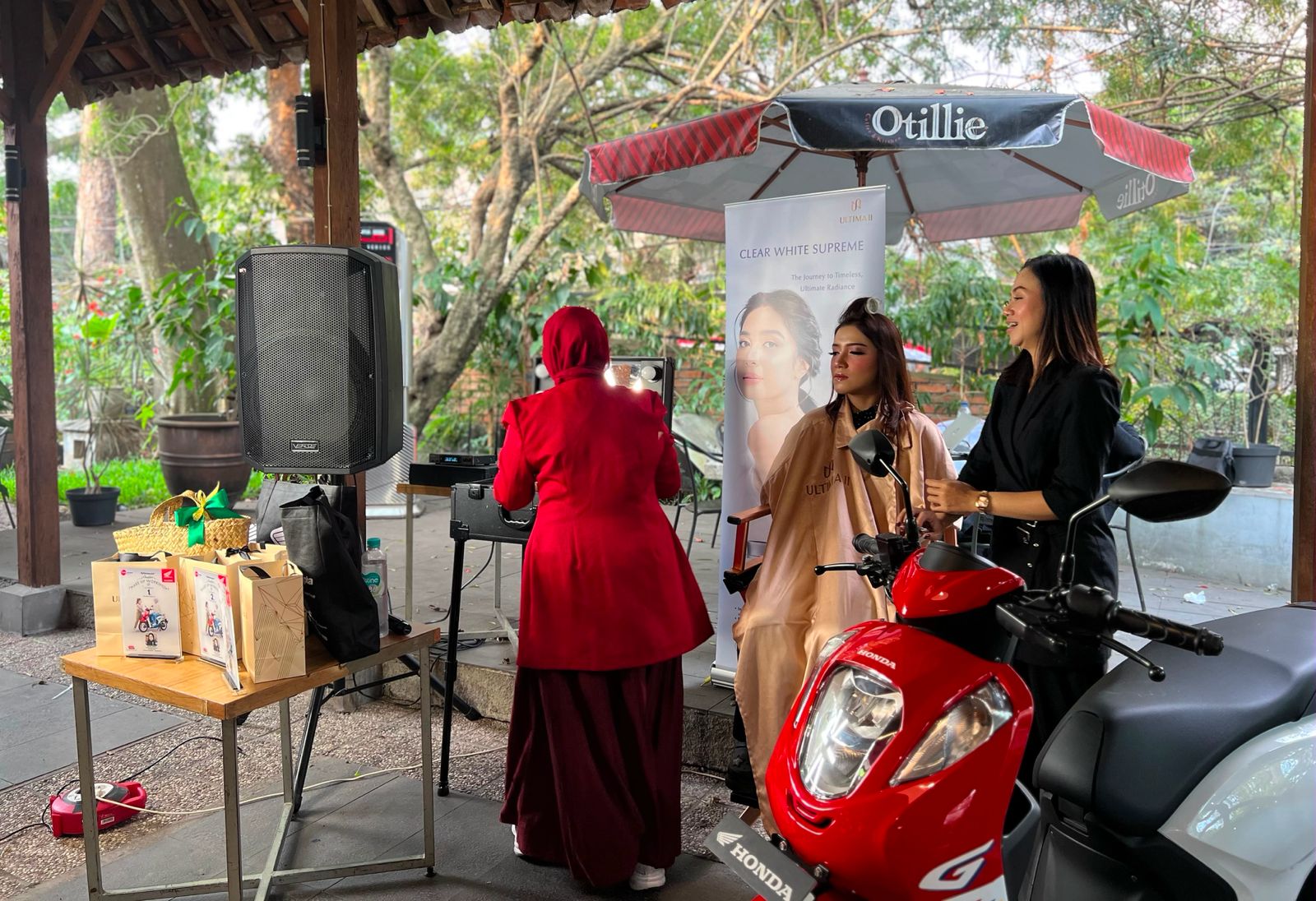 Kompetisi Makeup Artist Bandung: Honda Genio x Ultima II Rayakan Kreativitas Lokal