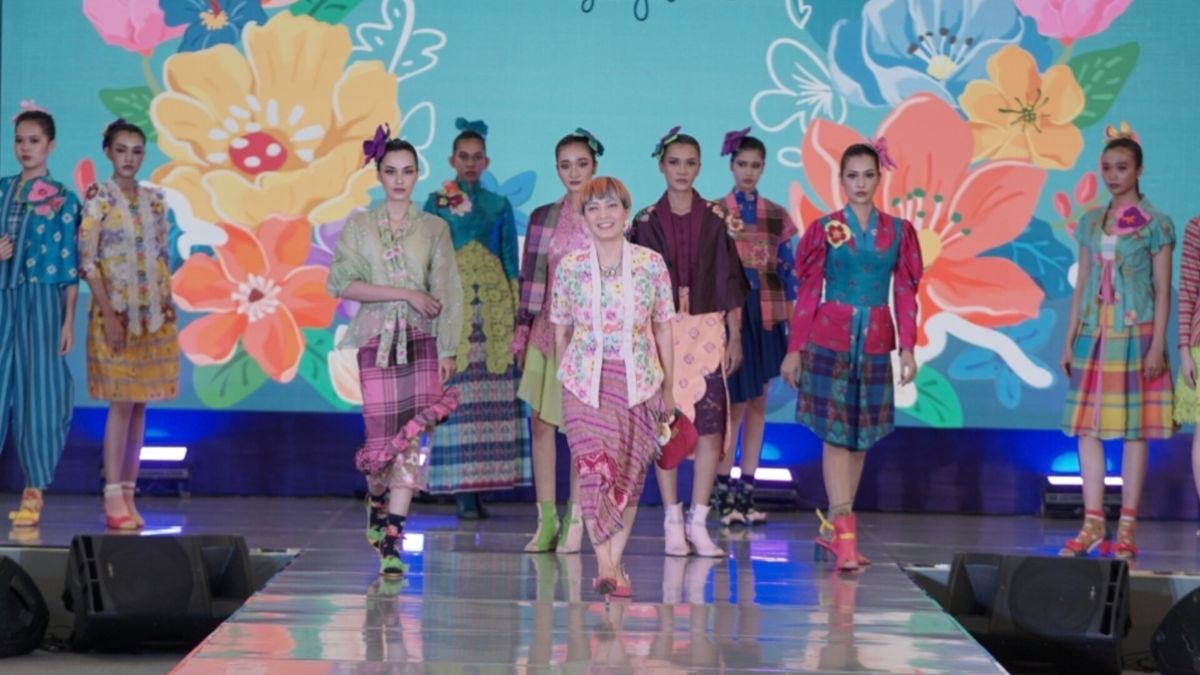 Circular Fashion Movement: Dari Limbah Tak Terlihat ke Koleksi Busana Ikonik