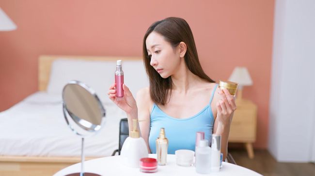Panduan Lengkap Membaca Label Skincare dan Daftar INCI