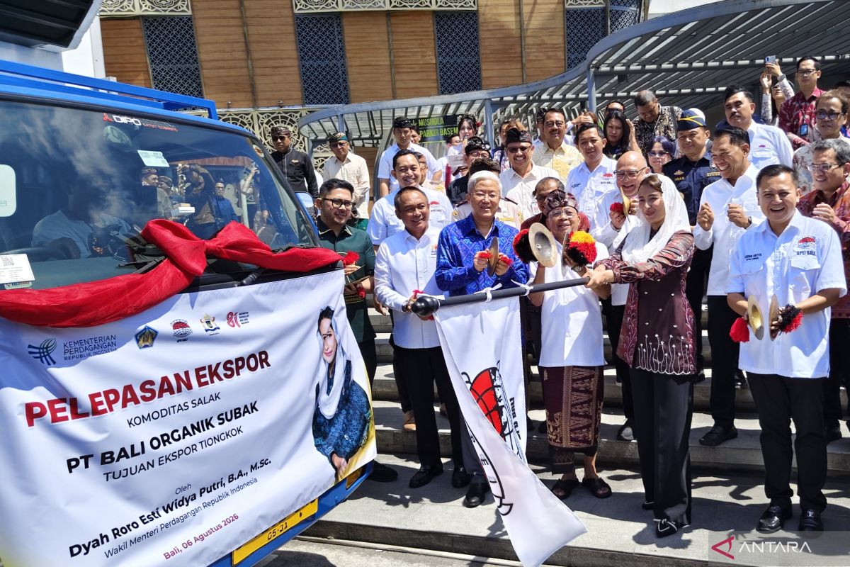 Lonjakan Ekspor Salak dan Durian ke Pasar China