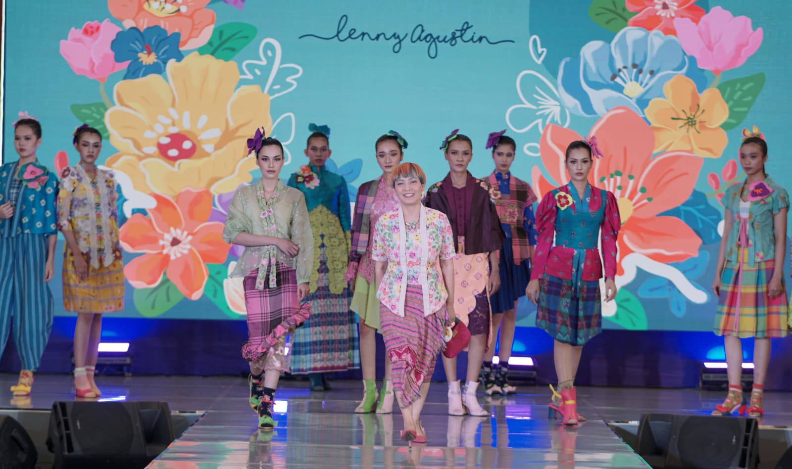 521 Karya Busana Lokal Menggoyang Panggung Medan Fashion Trend