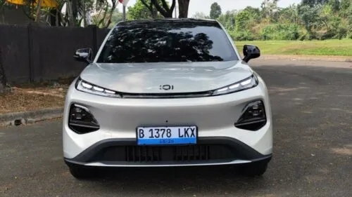 Head Unit 14,6 Inci Changan Nevo Q05: Kendali Cerdas di Kabin