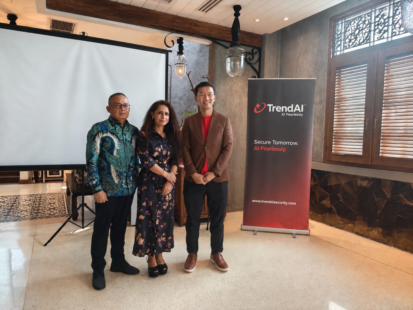 Platform Keamanan Siber Berbasis AI Didukung Pusat Data Lokal