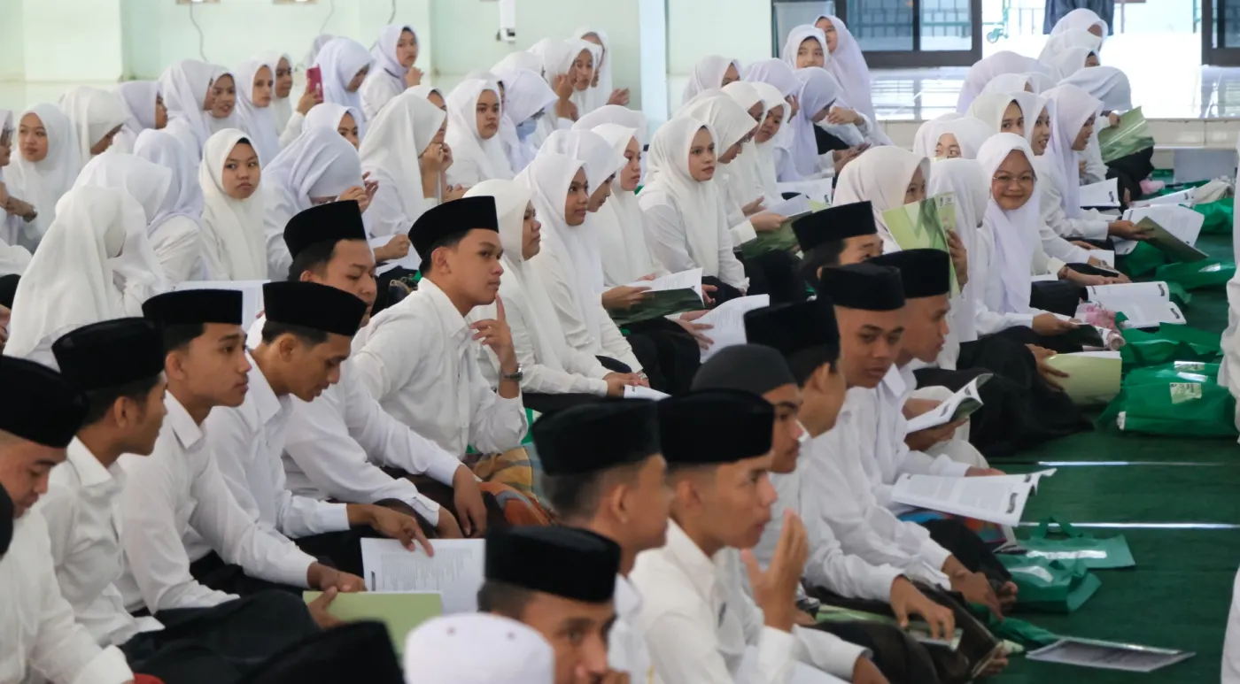 Mengapa Orang Tua Rela Investasi Besar untuk Pendidikan Finansial Anak
