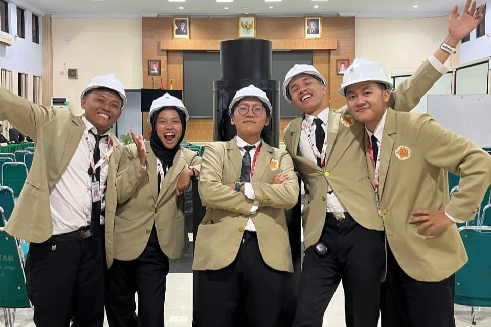 Incinerator Portabel Ramah Lingkungan untuk Sampah Rumah Tangga