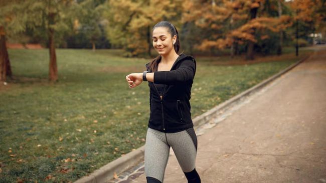 Teknik Jalan Kaki yang Efektif Menurunkan Berat Badan