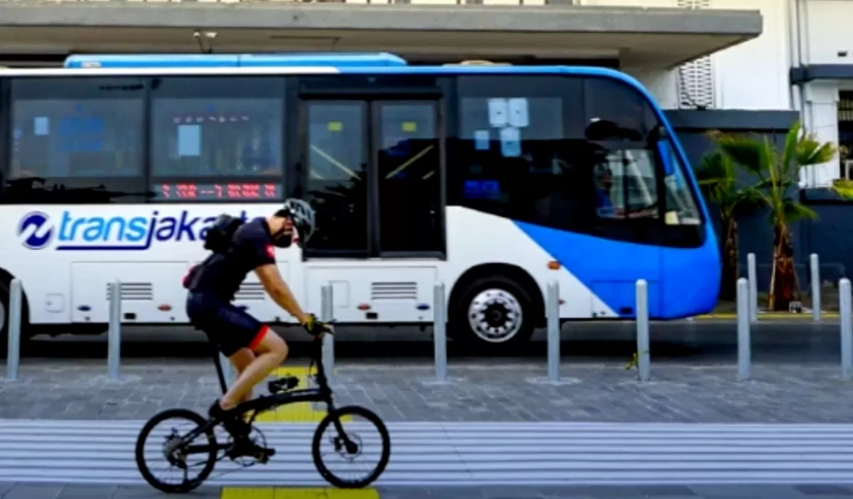 Kaji Ulang Tarif Transjakarta: Menimbang Model ITDP, Subsidi, dan Kebijakan Parkir