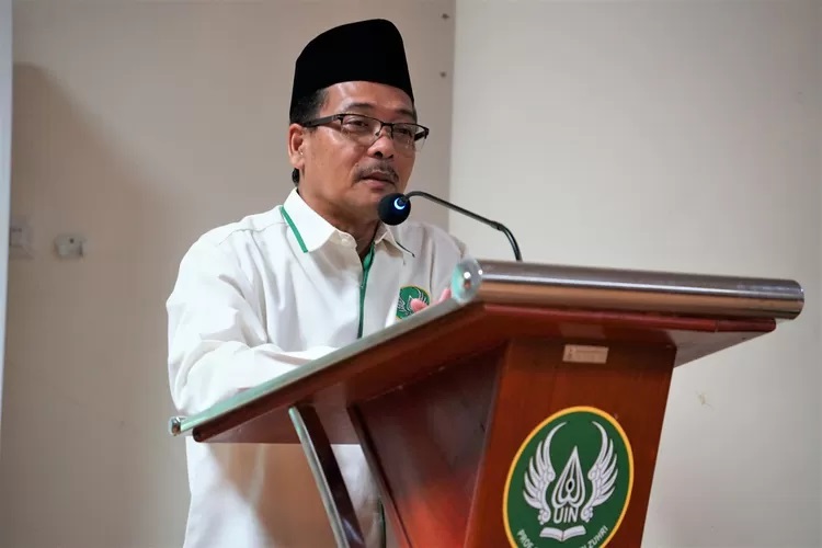 Ketika Algoritma Mengalahkan Akhlak: Tugas Baru Orang Tua di Era Digital