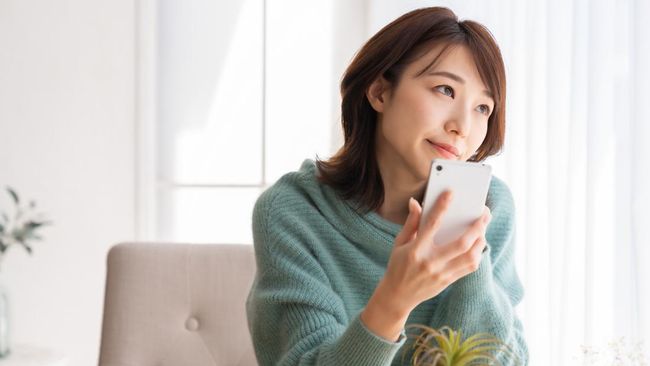 Scrolling Tanpa Henti: Ponsel, Brain Rot, dan Runtuhnya Fokus Mental