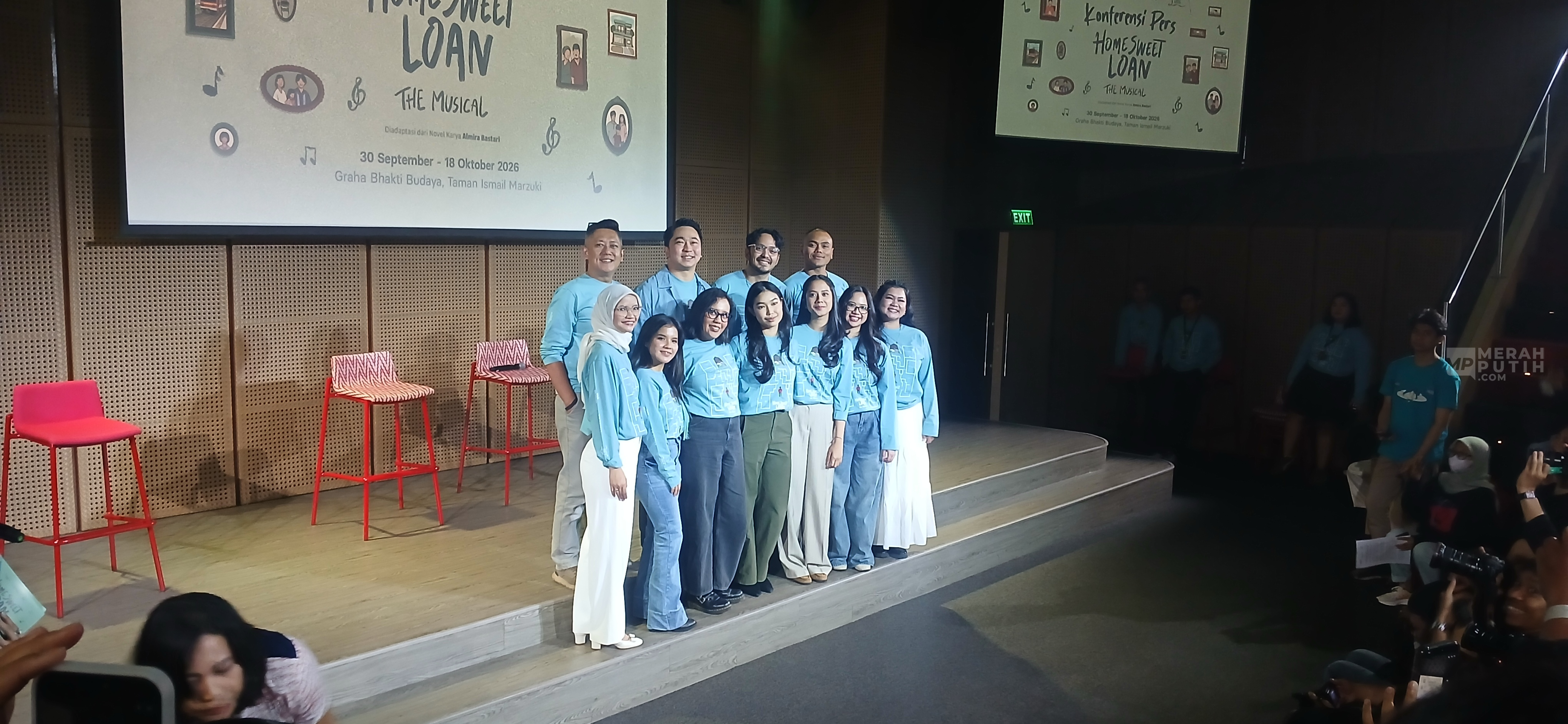 Identitas Musik Home Sweet Loan Musical ala Idgitaf
