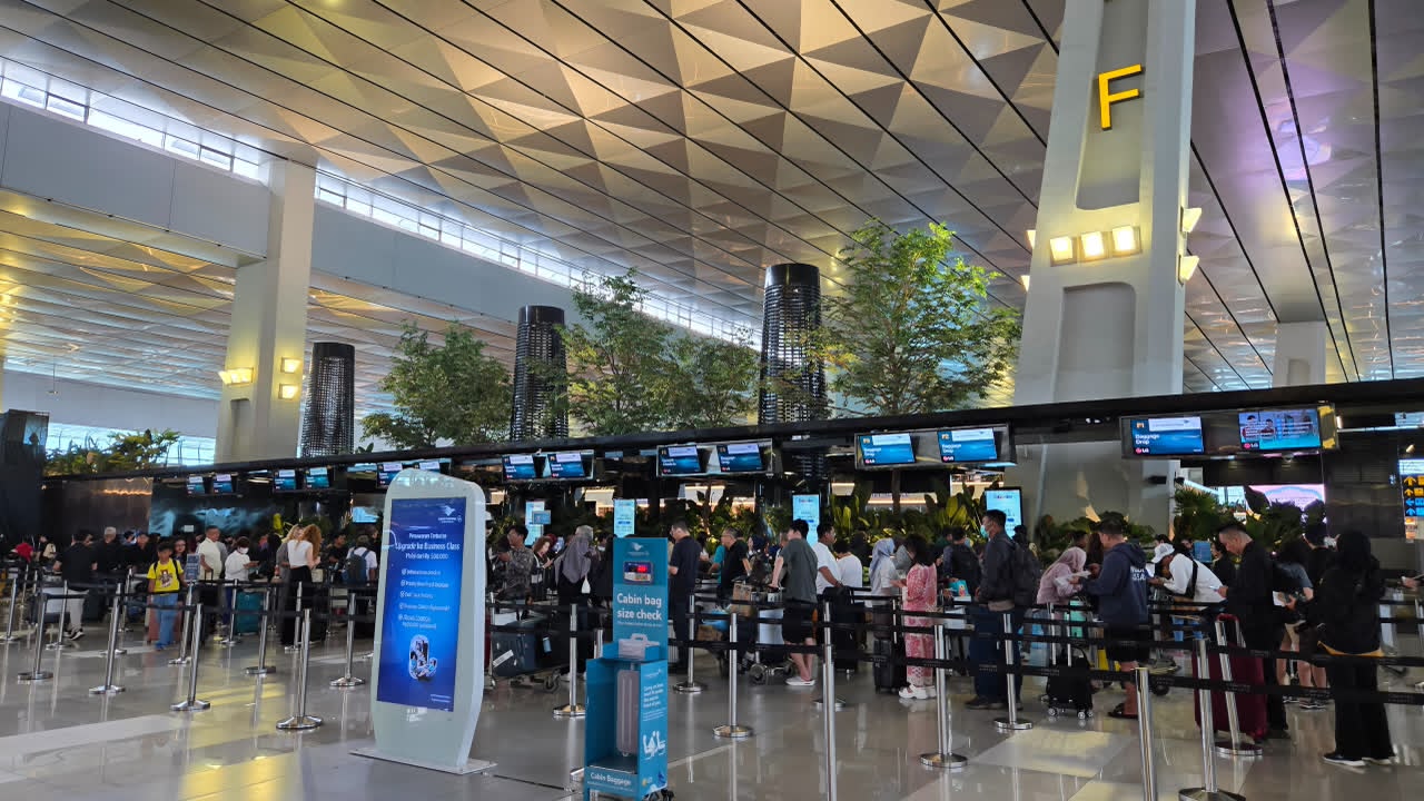 Bandara Soekarno-Hatta Kokoh sebagai Hub Penerbangan Regional Kedua Tersibuk