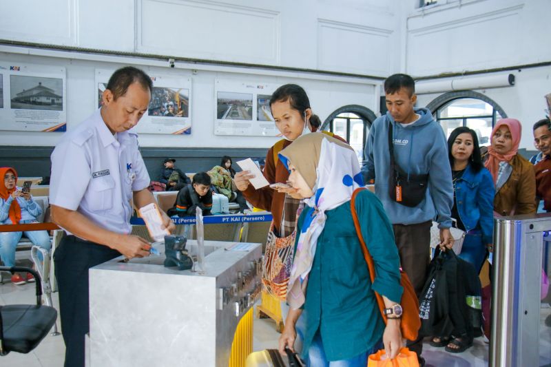Diskon Tiket Kereta Hingga 30 Persen, Worth Diburu?