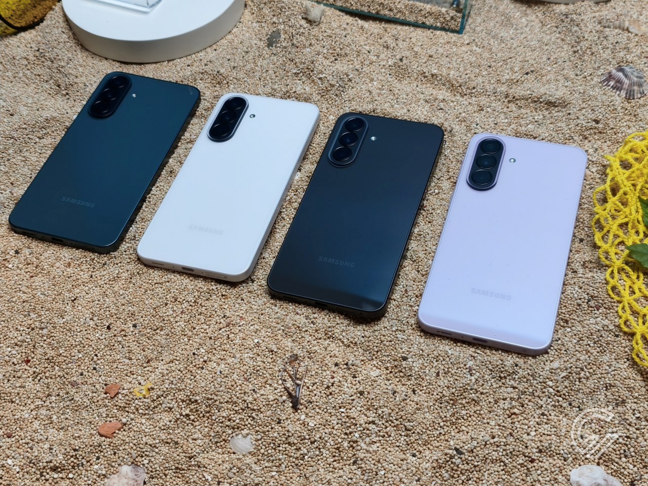 Samsung Galaxy A27 5G vs A37 5G: Mana Lebih Tepat Untukmu?