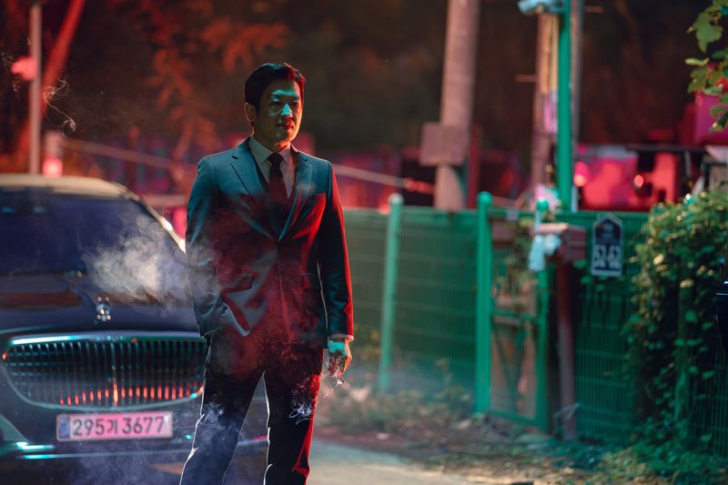 Jung Hae In Jadi Mantan Gangster Pacar Bohongan di Our Sticky Love