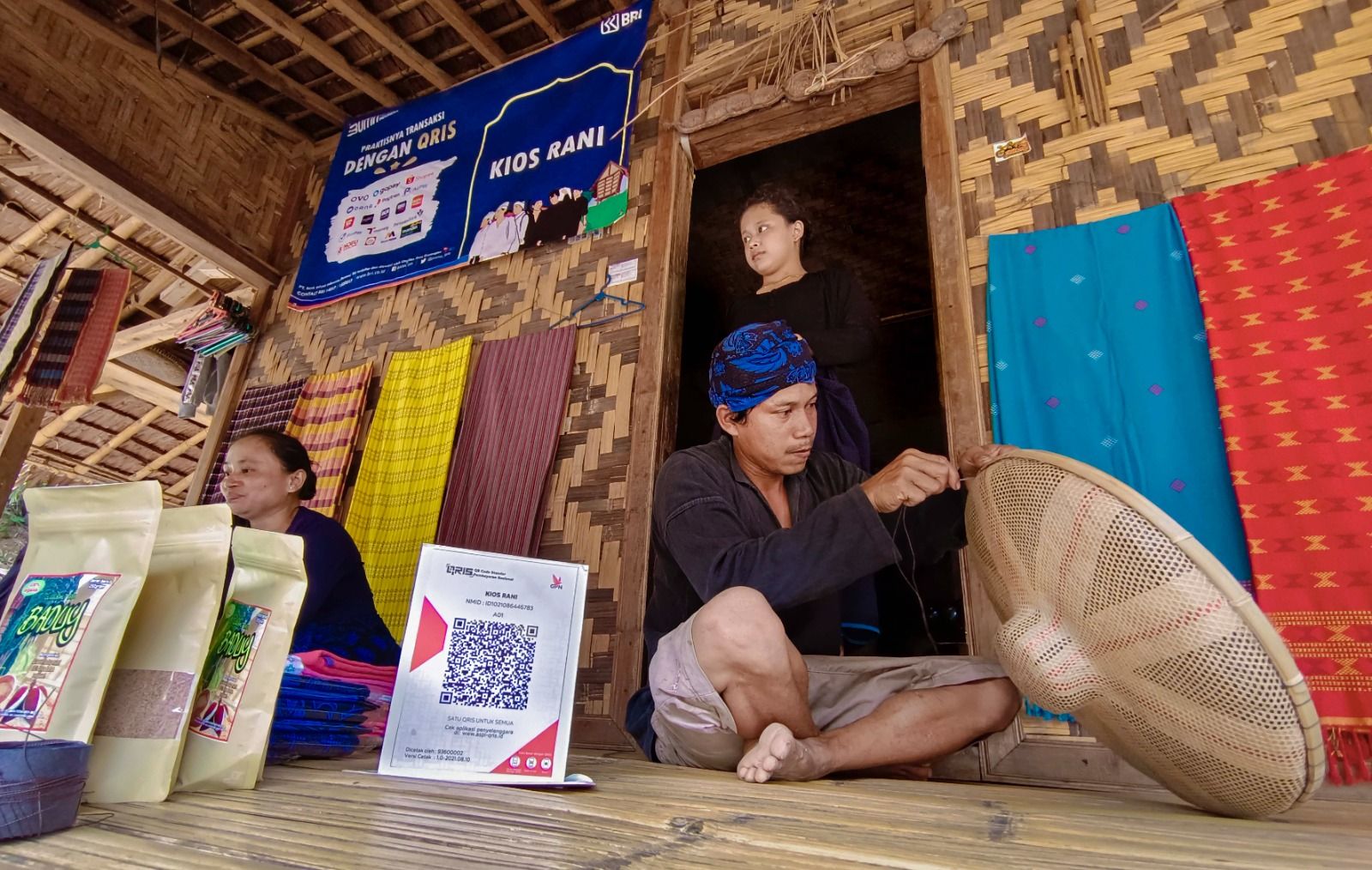 Bank Syariah dan Ekosistem Pembiayaan UMKM Lokal