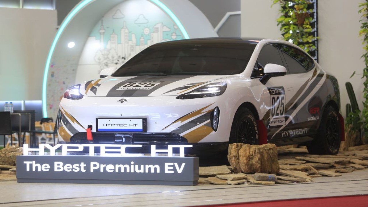 SUV Listrik Premium dan Futuristik Dominasi Panggung GIIAS