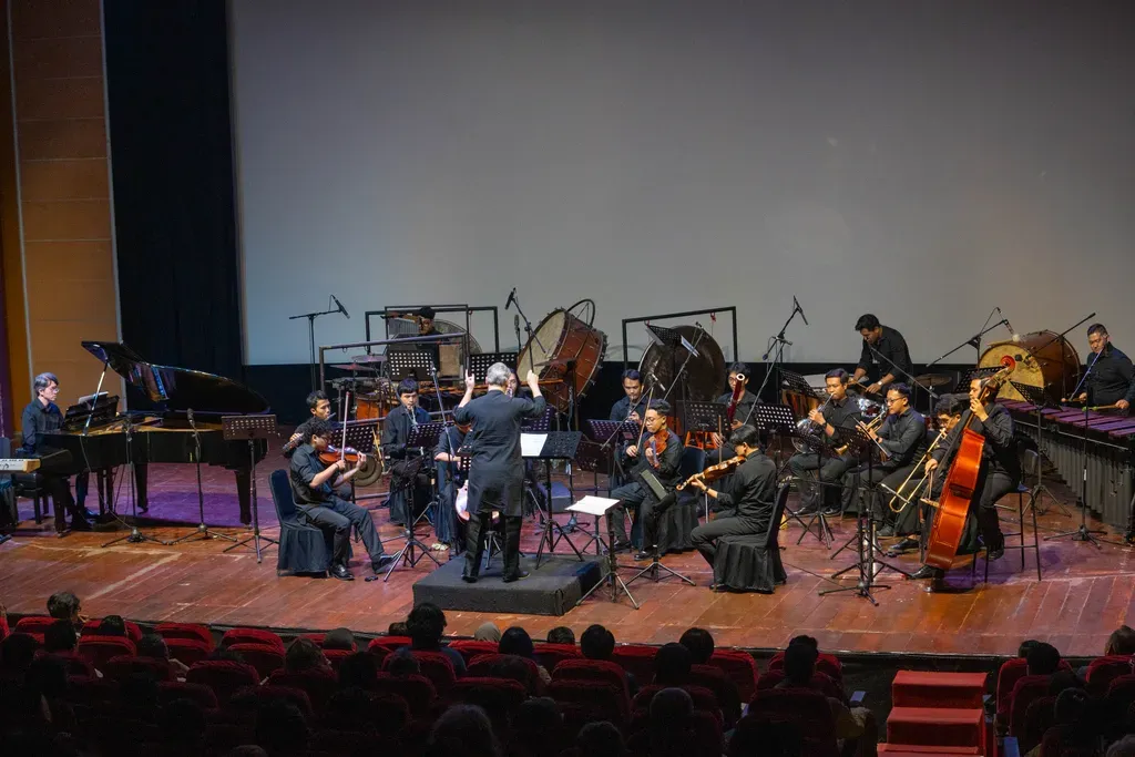 Orkestra Modern Jakarta Satukan Karinding Bambu dan Musik Klasik Barat