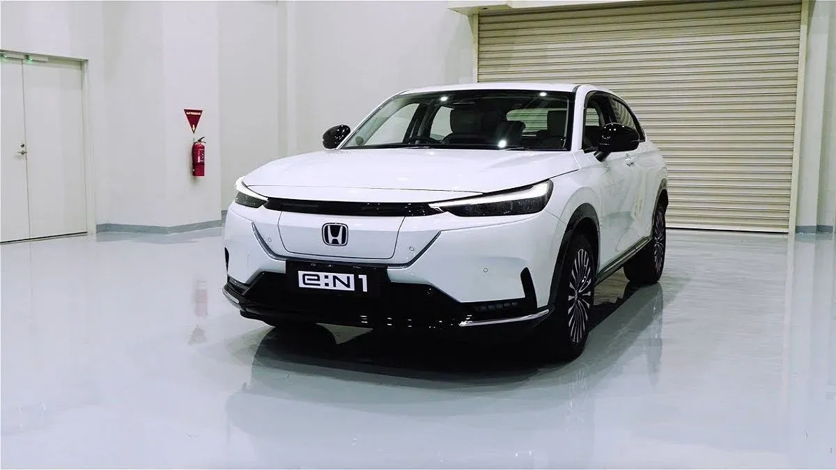 Biaya Perawatan Mobil Listrik vs Bensin: Mana Lebih Hemat?