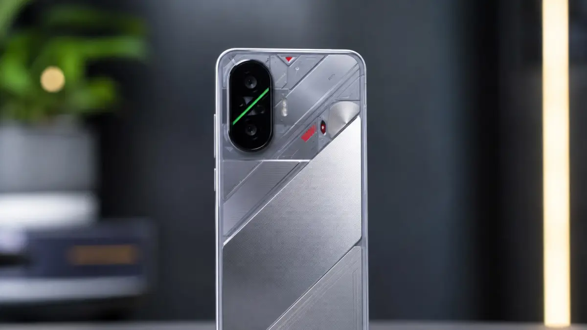 POCO F7 Ultra vs F7: Snapdragon 8 Elite atau 8s Gen 4?