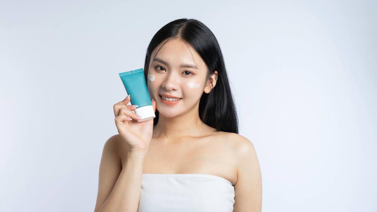 5 Tinted Sunscreen Tanpa Whitecast untuk Kulit Sawo Matang