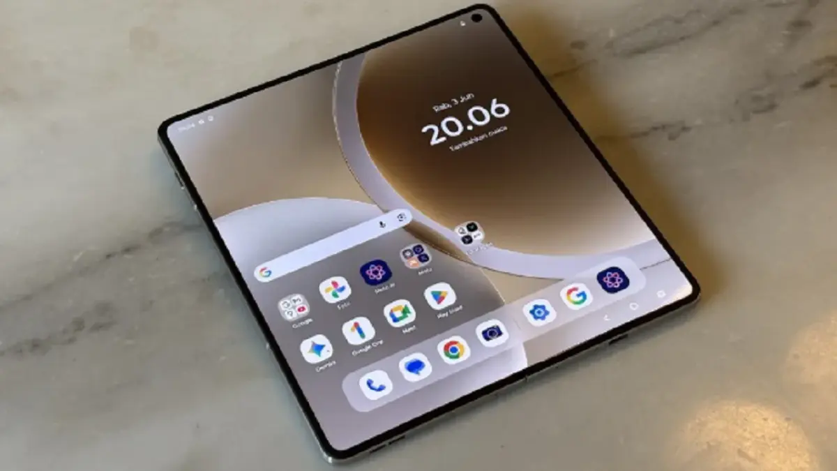 Motorola Razr Fold: Snapdragon 8 Gen 5 dan Harga Premium