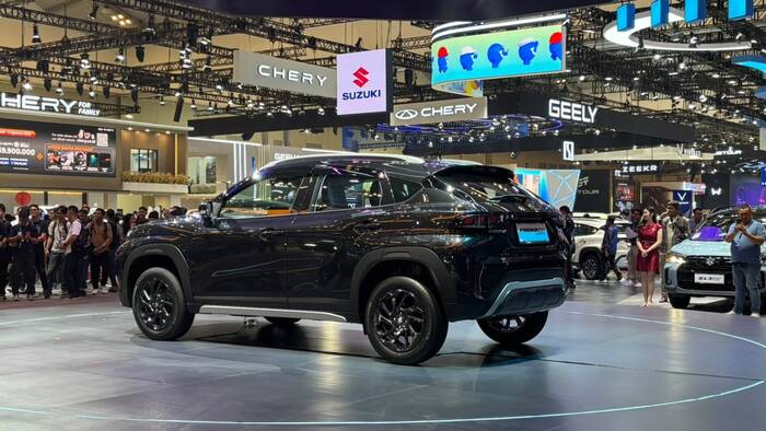 Review Suzuki Fronx SGX Hybrid Kuro: SUV Coupe Hybrid Rp330 Jutaan