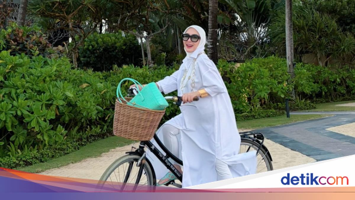 Koleksi Perhiasan dan Aksesori Mewah Selebriti
