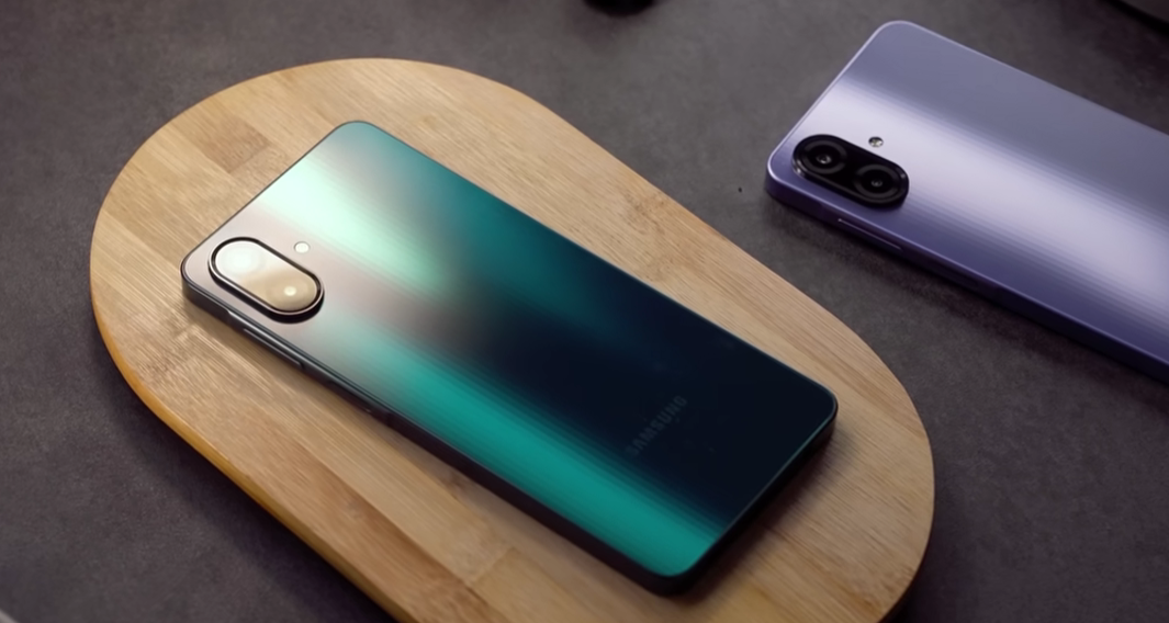 Ponsel Terbaik di Bawah Rp1 Juta: Layar 120Hz, Baterai Jumbo, Harga Entry-Level