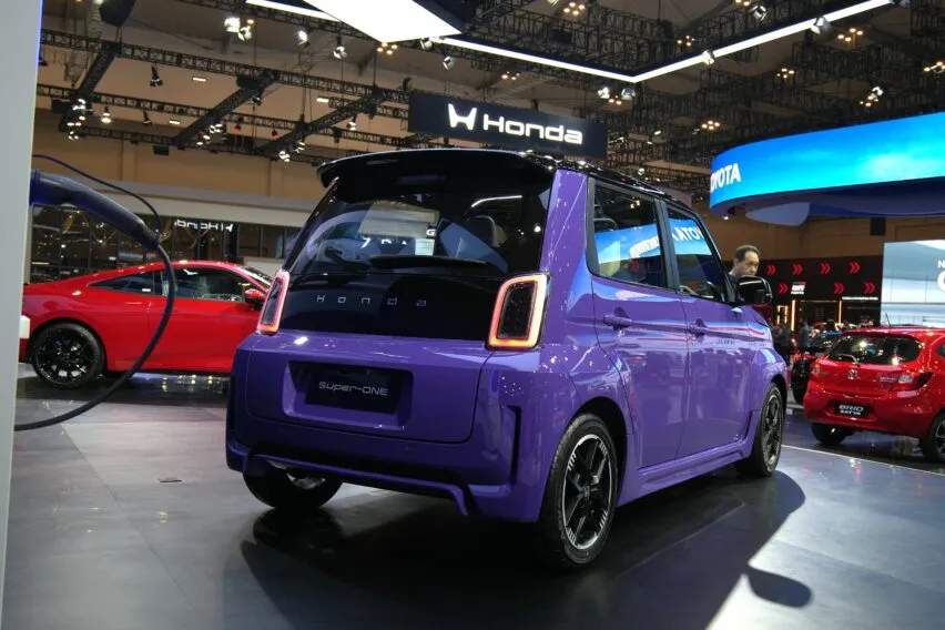 Honda Super-ONE Mobil Listrik Rp438 Juta: Spesifikasi, Fitur, dan Nilai Beli
