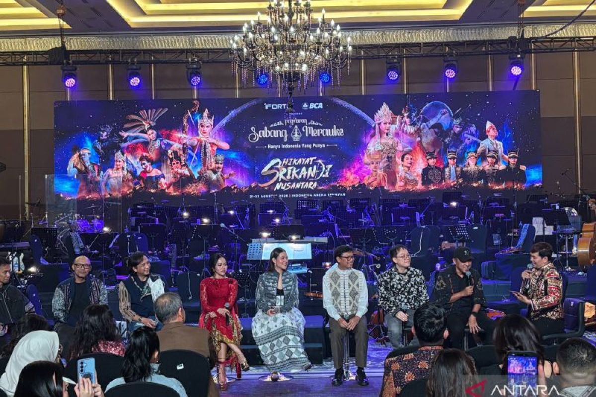 Raisa & Eross Candra Menemukan Cahaya Hati di Studio