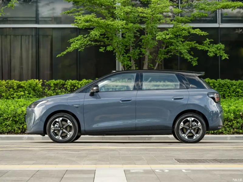 Leapmotor B10 Serbu Semarang: Diskon Besar untuk Dorong Adopsi EV