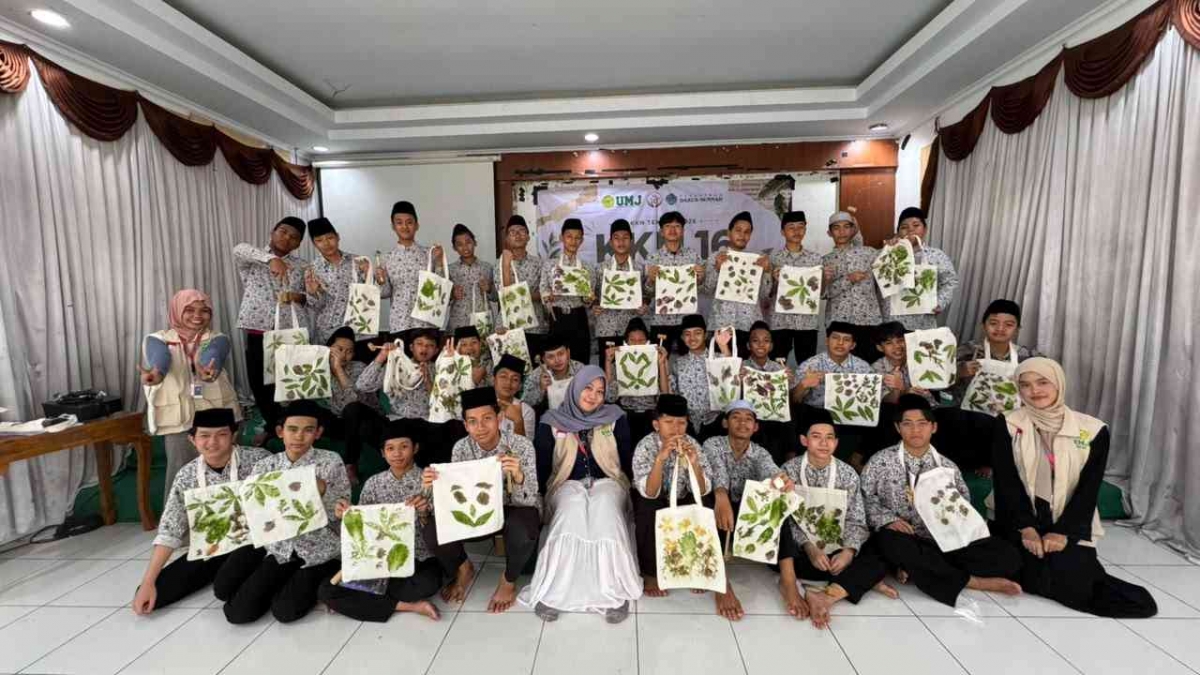Program Kerajinan Komunitas: Kreativitas Anak dan Kepedulian Lingkungan