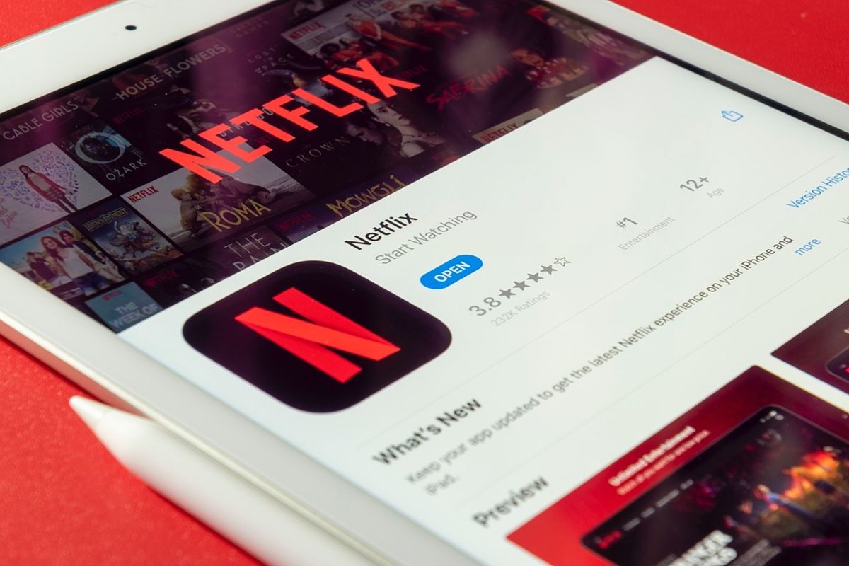 9 Serial dan Film Netflix Agustus yang Wajib Masuk Watchlist