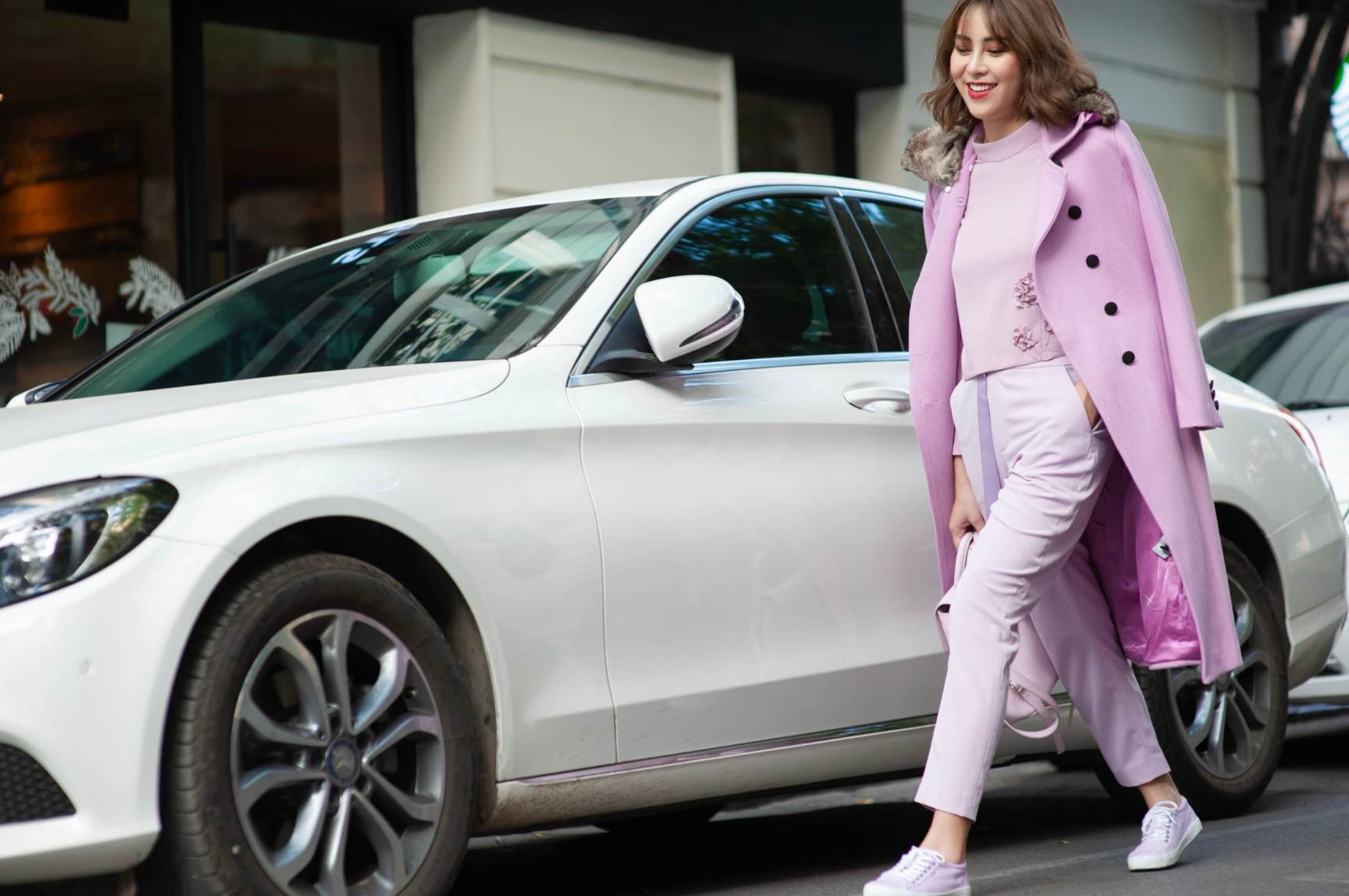 Mobil Listrik Terbaik untuk Wanita: Stylish, Praktis, dan Aman